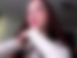 Evelyn's Live Sex Cam Show