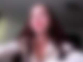 Evelyn's Live Sex Cam Show