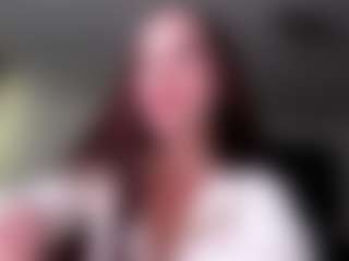 Evelyn's Live Sex Cam Show