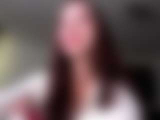 Evelyn's Live Sex Cam Show