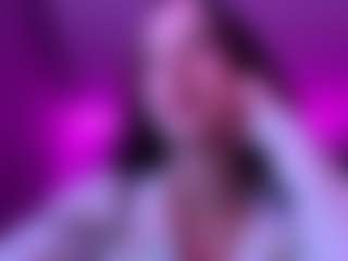 Evelyn's Live Sex Cam Show