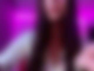 Evelyn's Live Sex Cam Show