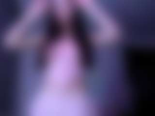Evelyn's Live Sex Cam Show