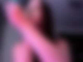 Evelyn's Live Sex Cam Show