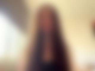 Evelyn's Live Sex Cam Show