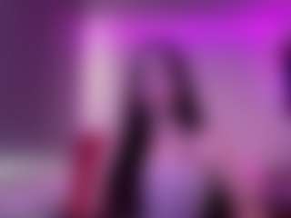 Evelyn's Live Sex Cam Show