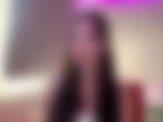 Evelyn's Live Sex Cam Show