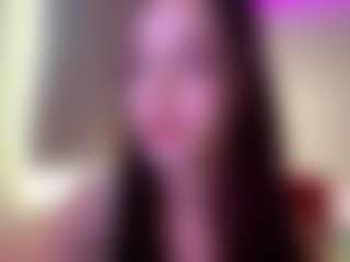 Evelyn's Live Sex Cam Show