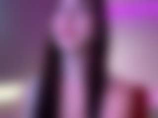 Evelyn's Live Sex Cam Show