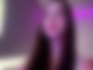 Evelyn's Live Sex Cam Show
