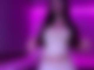 Live cam show with Evelyn - College Big Tits on Camming Site