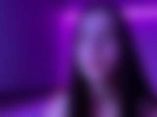Evelyn's Live Sex Cam Show
