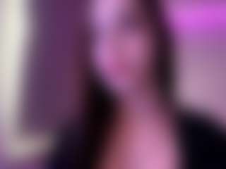 Evelyn's Live Sex Cam Show