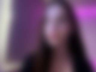 Evelyn's Live Sex Cam Show