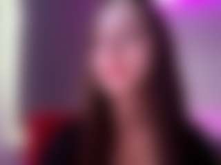 Evelyn's Live Sex Cam Show