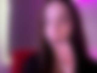 Evelyn's Live Sex Cam Show