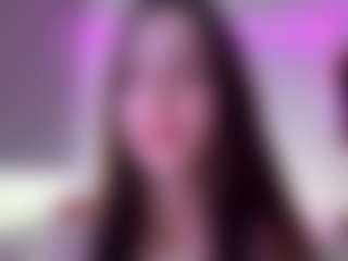 Evelyn's Live Sex Cam Show
