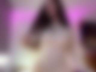 Evelyn's Live Sex Cam Show