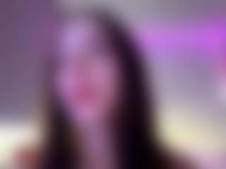 Evelyn's Live Sex Cam Show
