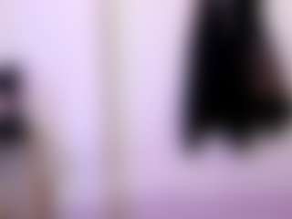 Evelyn's Live Sex Cam Show