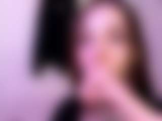Evelyn's Live Sex Cam Show