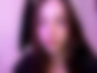 Evelyn's Live Sex Cam Show