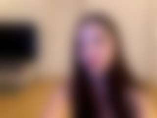 Evelyn's Live Sex Cam Show