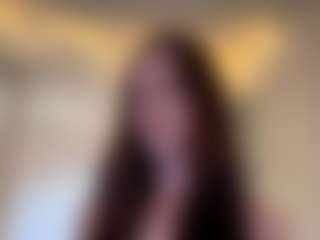 Evelyn's Live Sex Cam Show