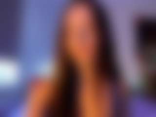 Evelyn's Live Sex Cam Show