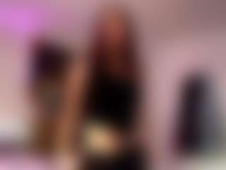 Evelyn's Live Sex Cam Show