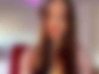 Live cam show with Evelyn - Teen (18+) on xxxlivecams.org