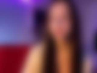Evelyn's Live Sex Cam Show