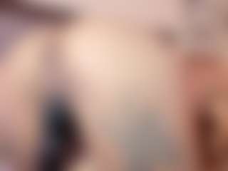 Live cam show with KissMeAri - College on 1on1-livenow