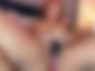 Live cam show with KissMeAri - Athletic on camtv
