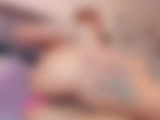 KissMeAri's Live Sex Cam Show