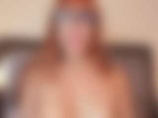 KissMeAri's Live Sex Cam Show