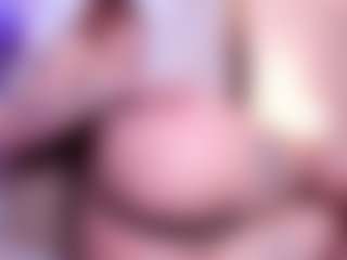 KissMeAri's Live Sex Cam Show