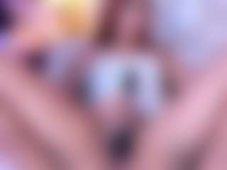 KissMeAri's Live Sex Cam Show
