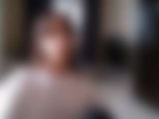 Live cam show with RebbecaEhret - Skinny on Camsoda