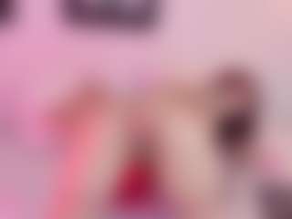 Live cam show with Scarlet-Jhons - Facial on live18s.com