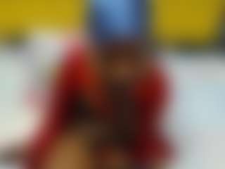 Live cam show with SweetBlacky - Butt Plug on SpunkLive