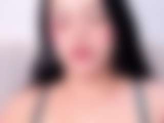 Live cam show with ViolettaRousee - New Shaved Pussy on SquirtSoMuch