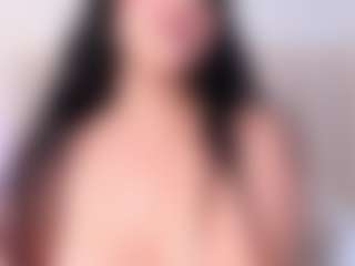 Live cam show with ViolettaRousee - Fingering on Camsoda