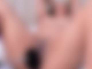 Live cam show with ViolettaRousee - Ride on Camsoda