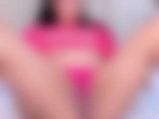 Live cam show with ViolettaRousee - Hairy Pussy on Camversity