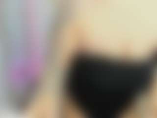 zoeyboobies's Live Sex Cam Show