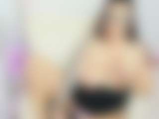 zoeyboobies's Live Sex Cam Show