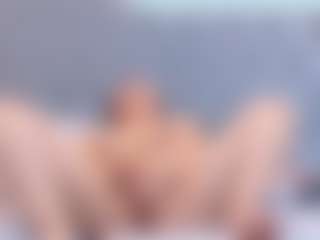 Live cam show with danxalis - Teen (18+) on Uber Horny