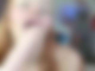 Live cam show with faye-moon - New Lovense on Nude Live Now