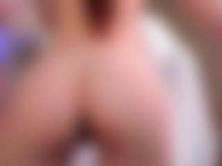 Live cam show with faye-moon - Average on live.xbliss.ai